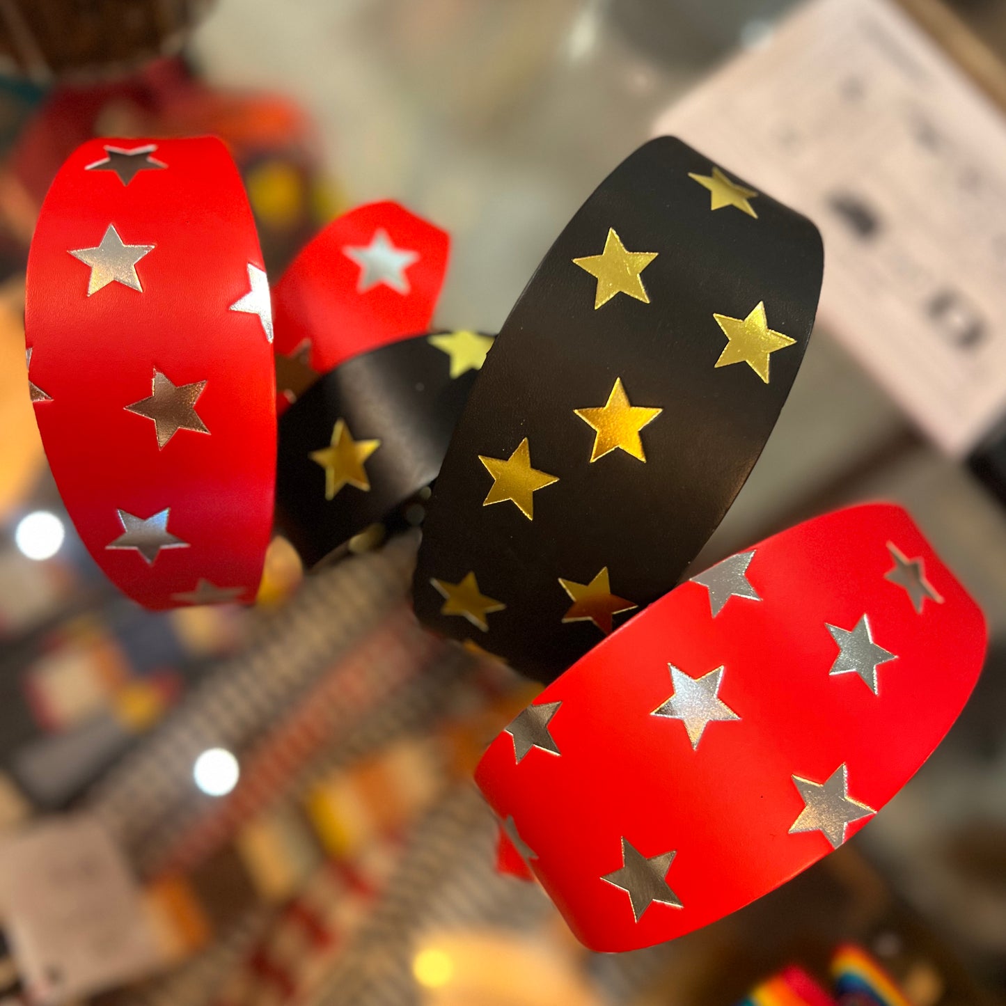 Star printed leather collars and cuffs